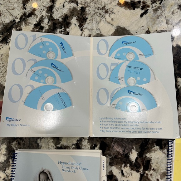 Hypnobabies book & disc set - Picture 3 of 4